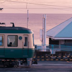 国模女同拉拉图片欣赏
